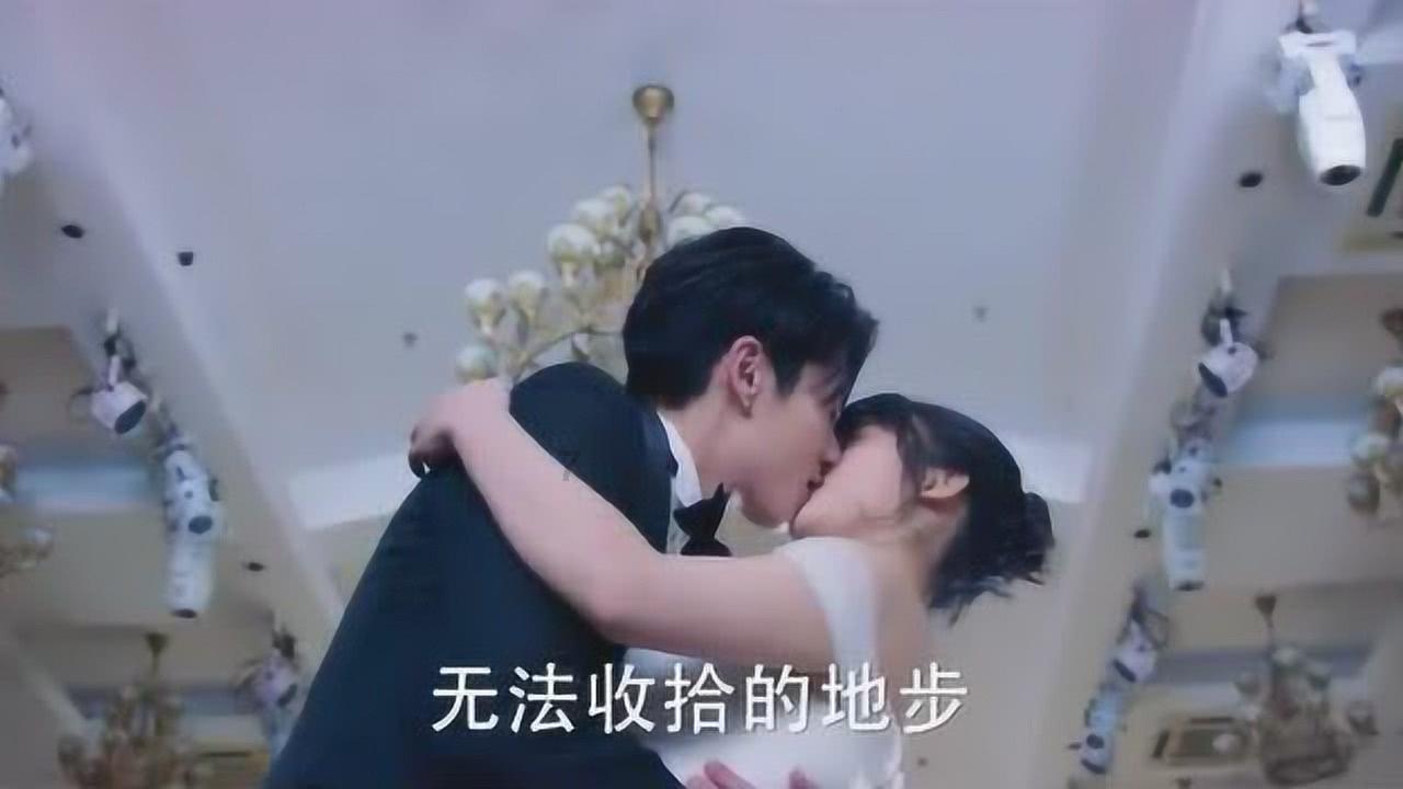 逃离世界杯的现场